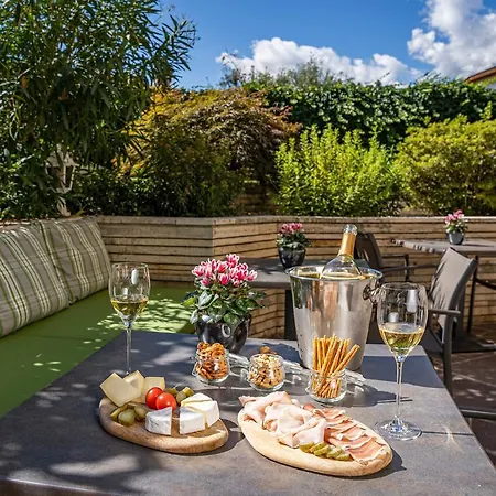 Tell And ميرانو