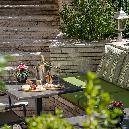 Tell And Affittacamere Merano