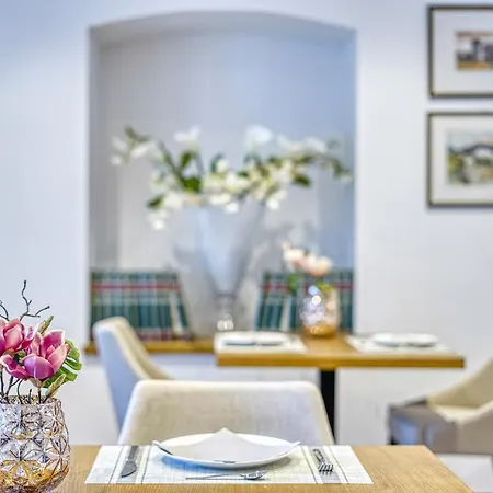 Tell And Guest house 4*