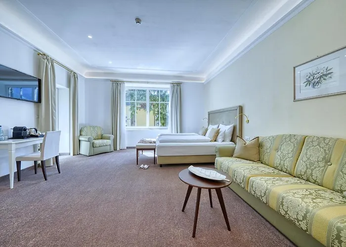 Pensjonat Tell And Meran